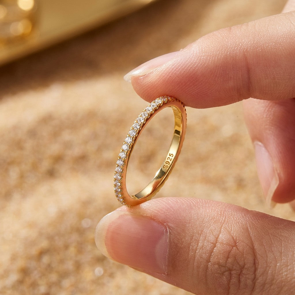 gold-18k-plated-silver-ring-on-hand-stardew-circle