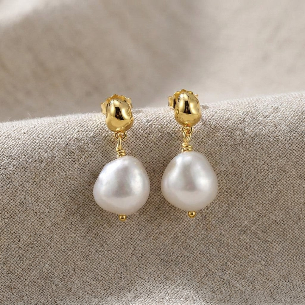 gold-baroque-pearl-drop-earrings-luna-drift-creative