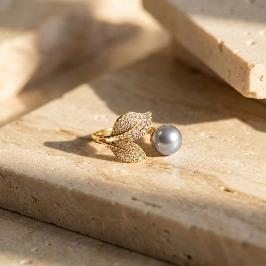 gold-gray-pearl-ring-product-front-daphne-petal