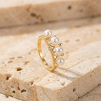 gold-pearl-ring-hero-pearlglow-laurel