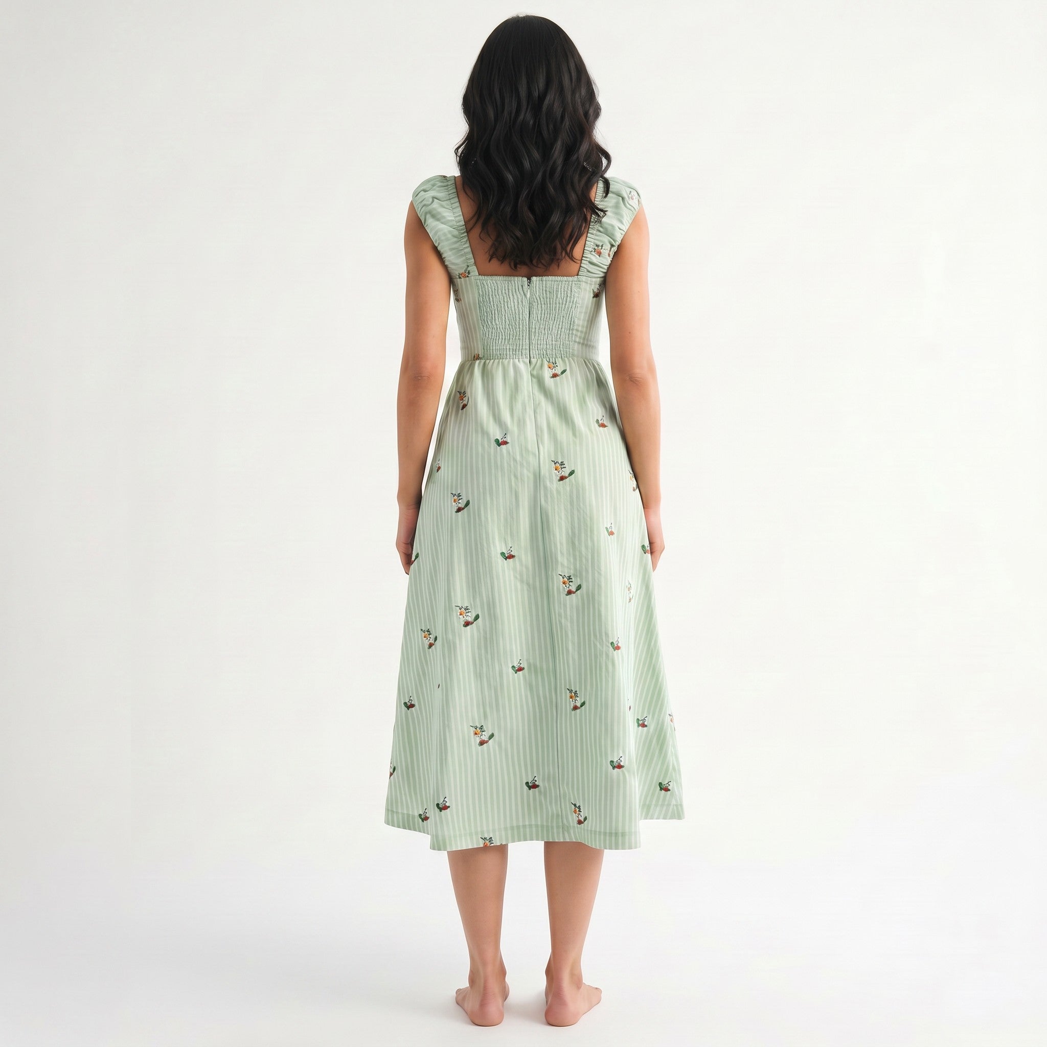 mint-green-polyester-back-model-ianthe-garden
