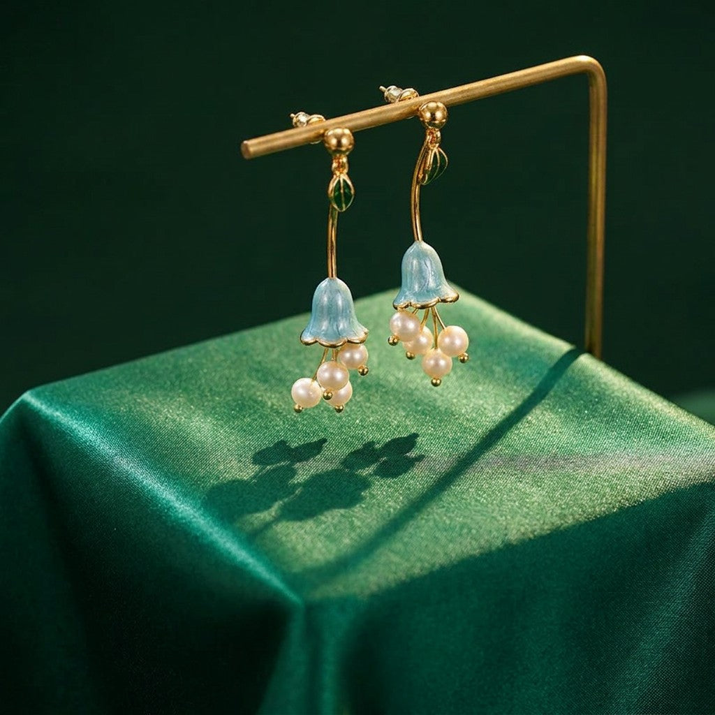 sky-blue-pearl-gold-plated-brass-earrings-stacking-fleur-de-fortune